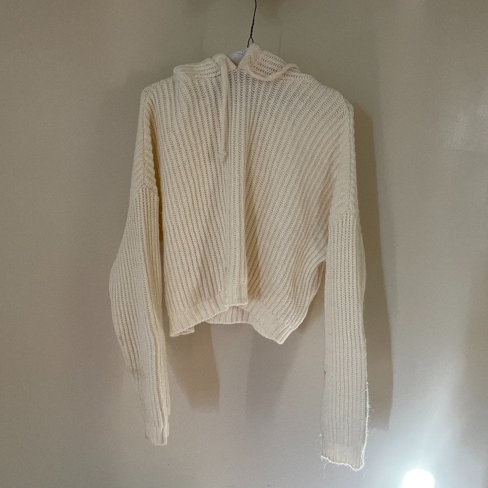 United by Benneton Medium White Wool Sweater with Hood
